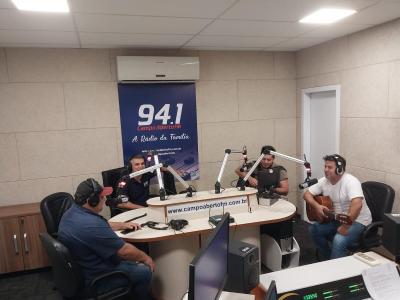 Campo Abeto FM está com programação especial dos 33 anos